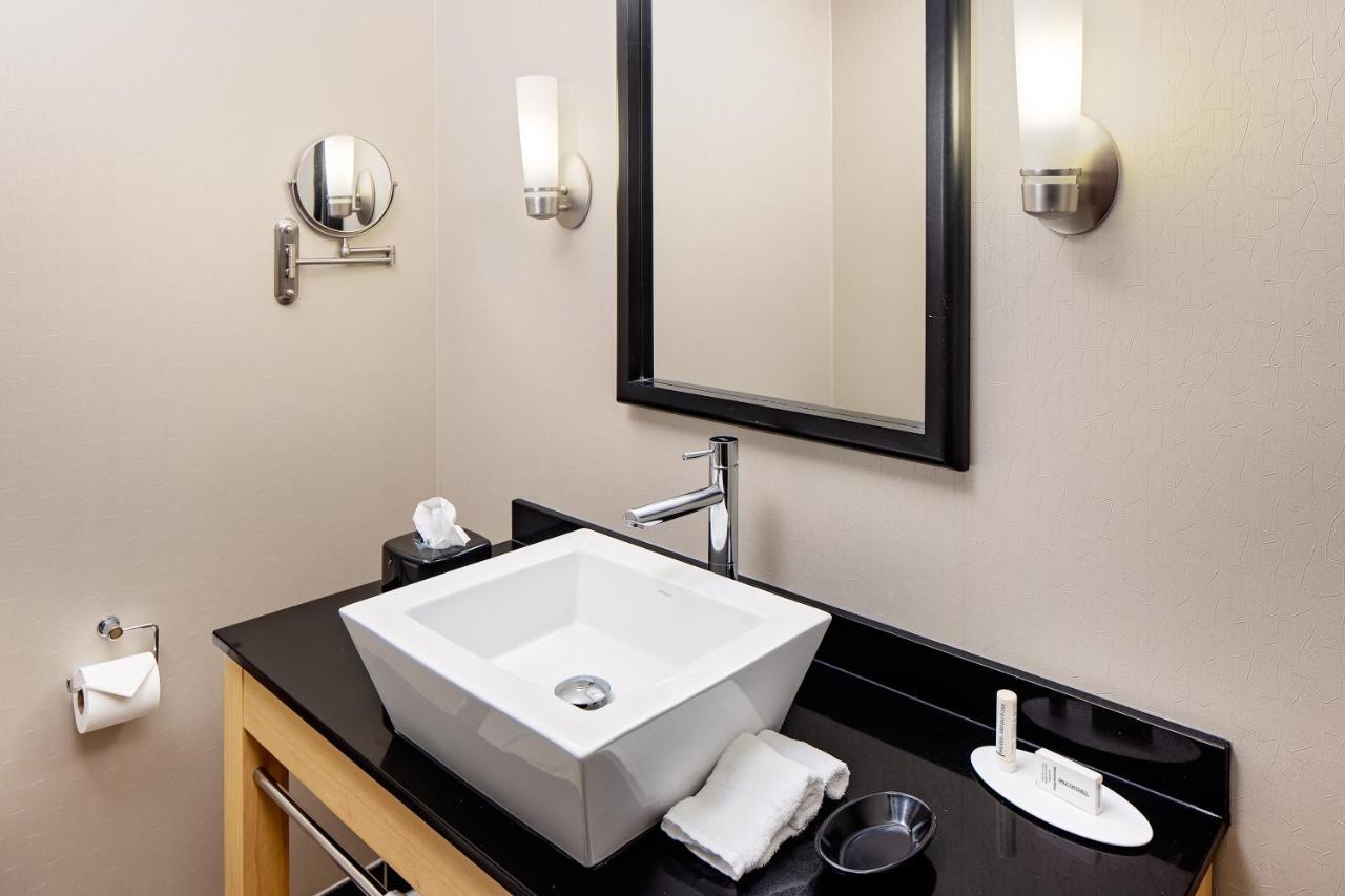 Springhill Suites By Marriott Green Bay Exteriör bild